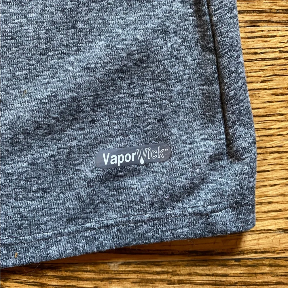 The North Face VaporWick Women's Gray Performance Top - Size Medium - Picture 4 of 6